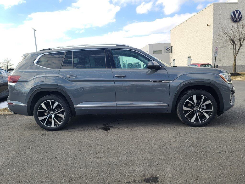 2025 Volkswagen Atlas 2.0T SEL Premium R-Line Springfield VA
