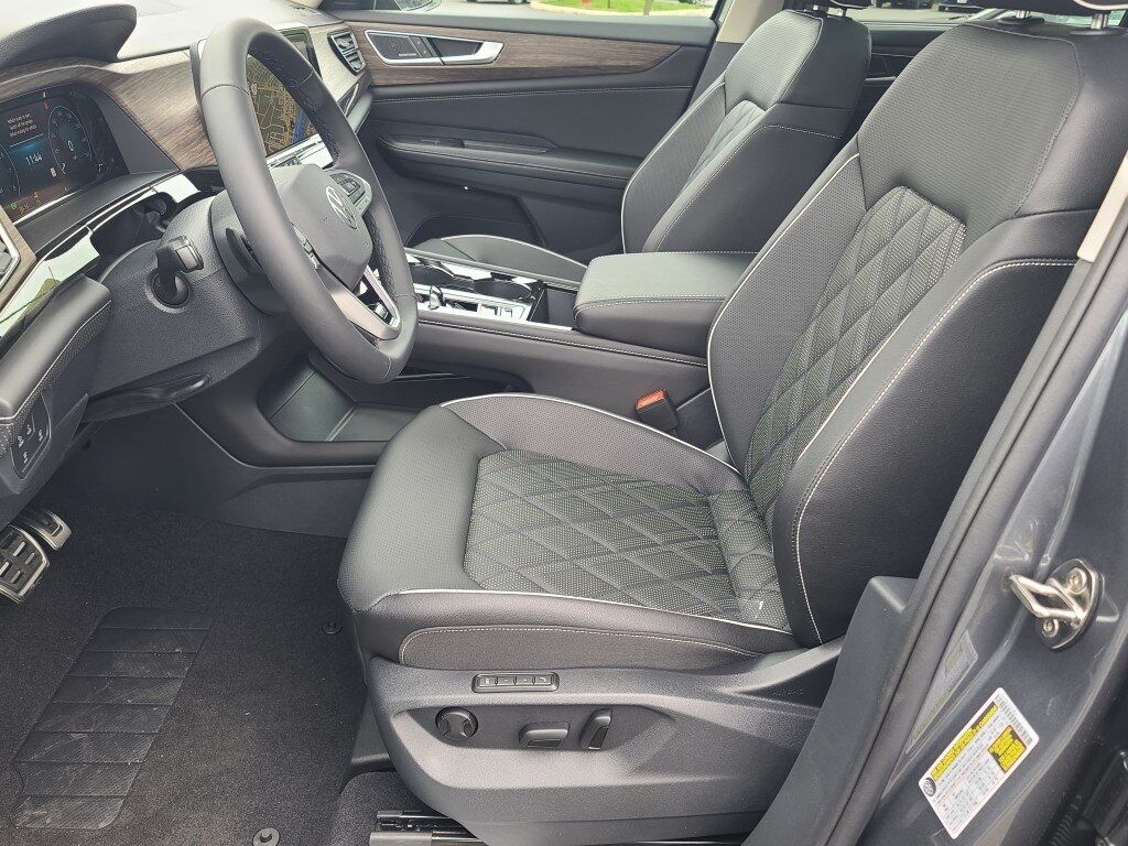 2025 Volkswagen Atlas 2.0T SEL Premium R-Line Springfield VA