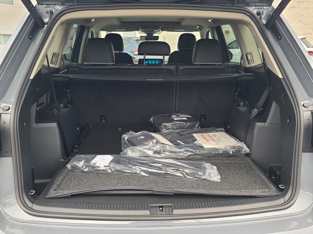 2025 Volkswagen Atlas 2.0T SEL Premium R-Line Springfield VA