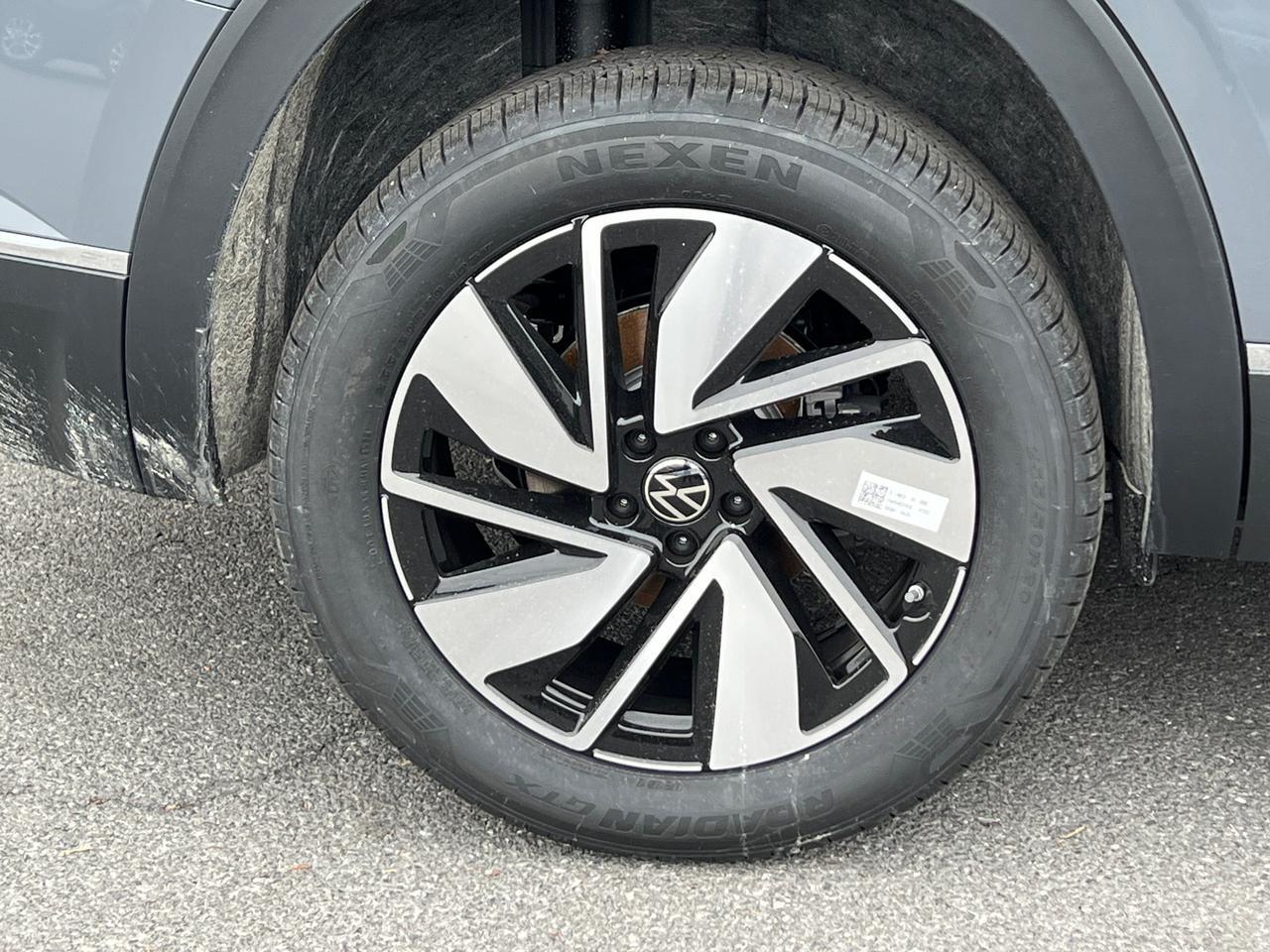 2025 Volkswagen Atlas 2.0T SEL Hagerstown MD