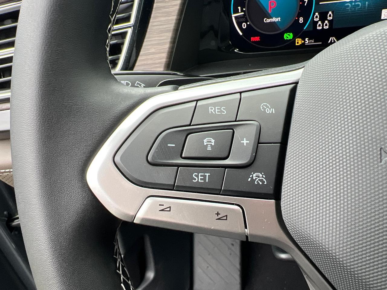 2025 Volkswagen Atlas 2.0T SEL Hagerstown MD