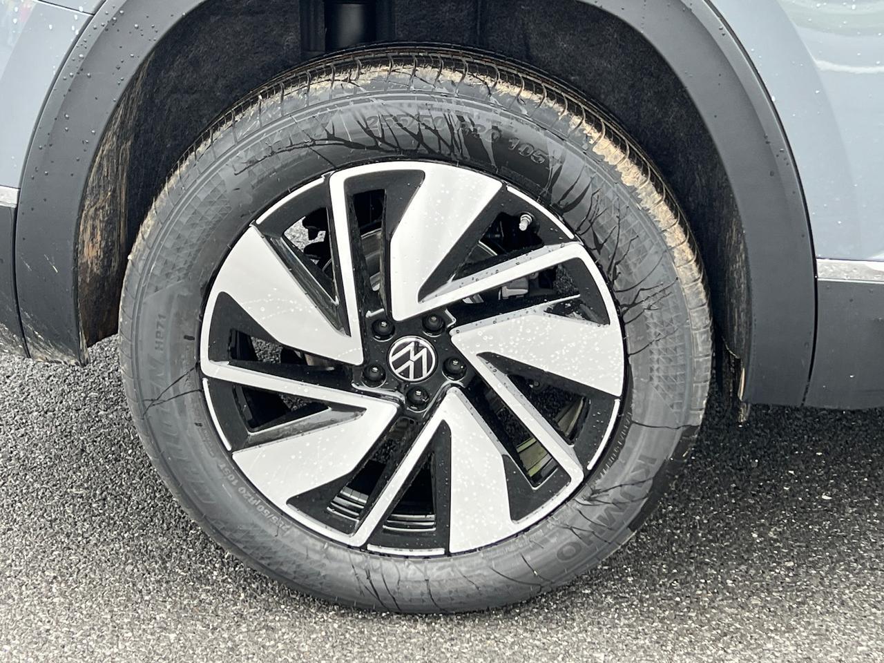 2025 Volkswagen Atlas 2.0T SEL Hagerstown MD