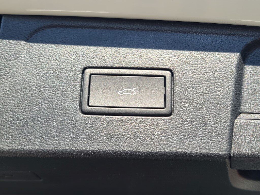 2025 Volkswagen Atlas 2.0T SEL Springfield VA