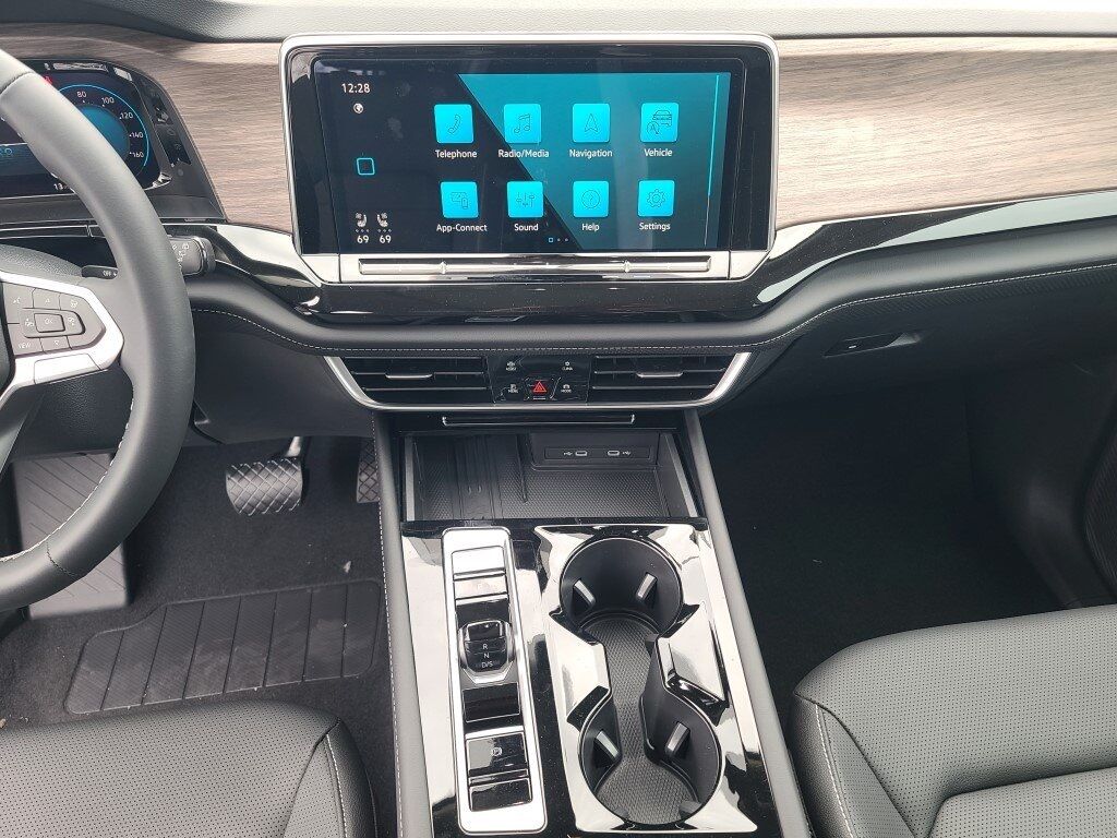 2025 Volkswagen Atlas 2.0T SEL Springfield VA