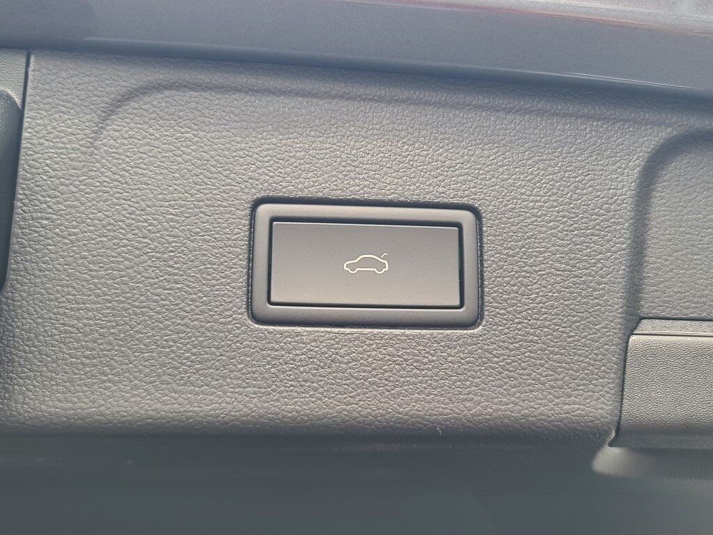 2025 Volkswagen Atlas 2.0T SEL Springfield VA