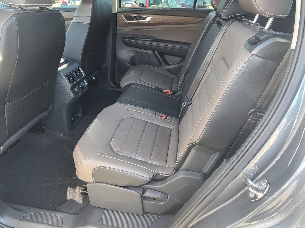 2025 Volkswagen Atlas 2.0T SEL Springfield VA