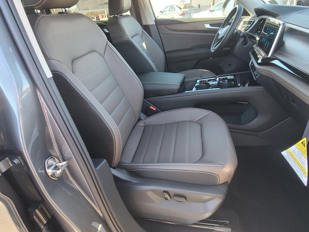 2025 Volkswagen Atlas 2.0T SEL Springfield VA