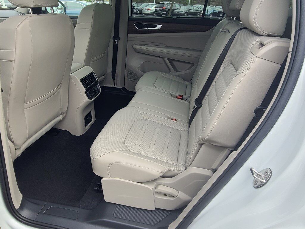 2025 Volkswagen Atlas 2.0T SEL Springfield VA