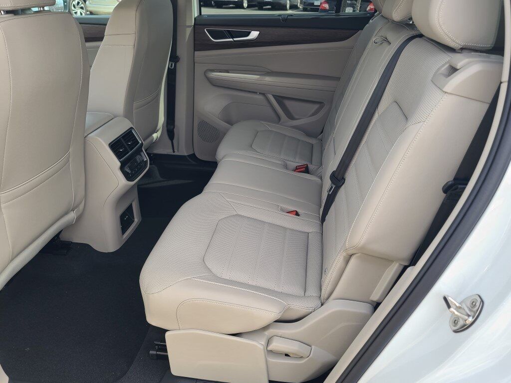 2025 Volkswagen Atlas 2.0T SEL Springfield VA