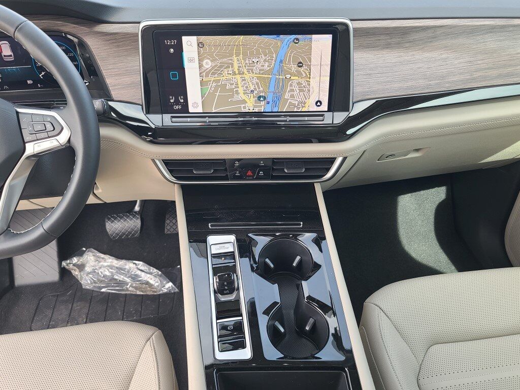 2025 Volkswagen Atlas 2.0T SEL Springfield VA