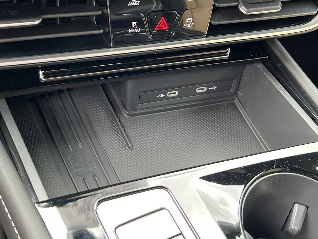 2025 Volkswagen Atlas Cross Sport 2.0T SE w/Technology Hagerstown MD