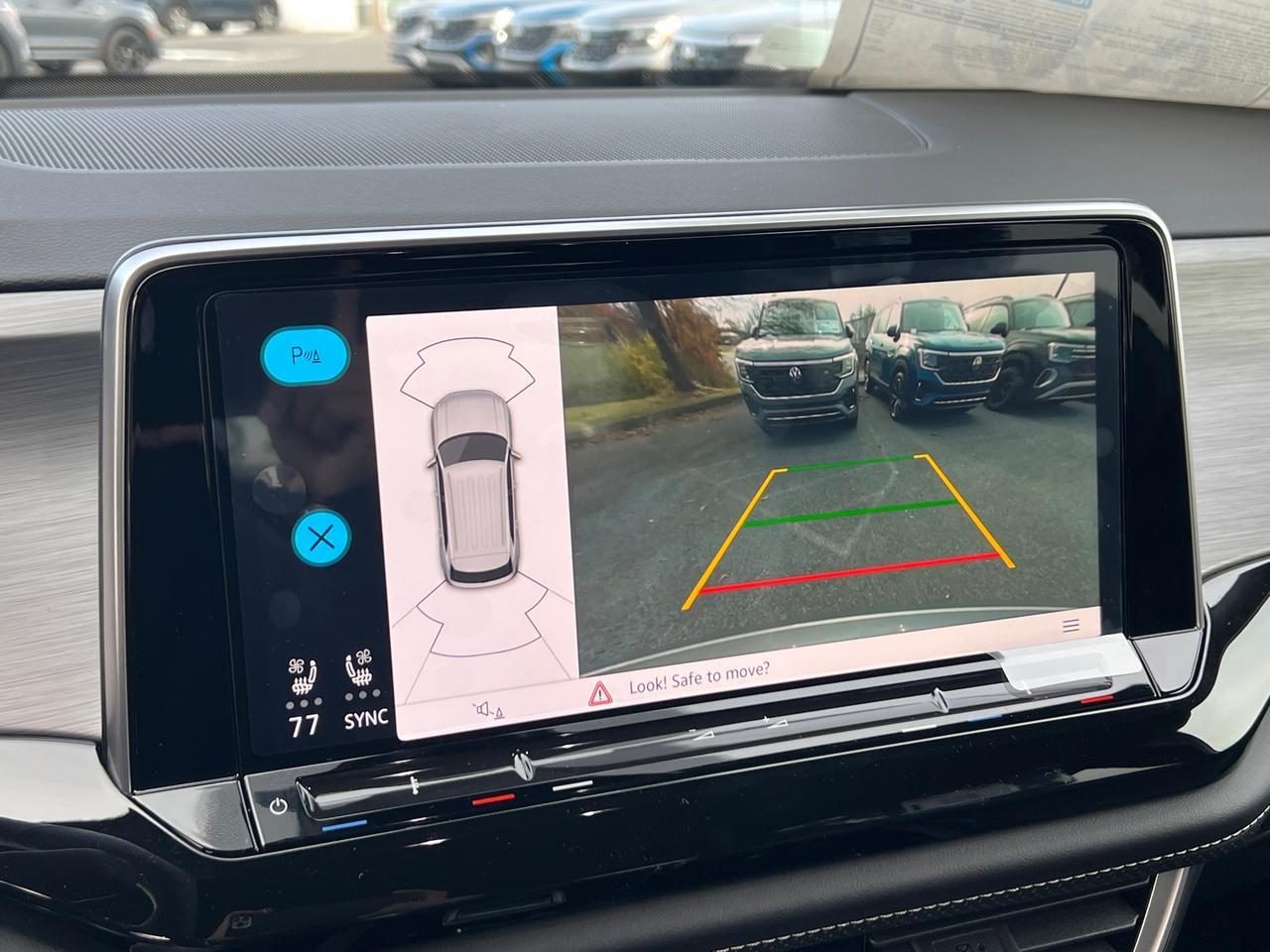 2025 Volkswagen Atlas Cross Sport 2.0T SE w/Technology Hagerstown MD