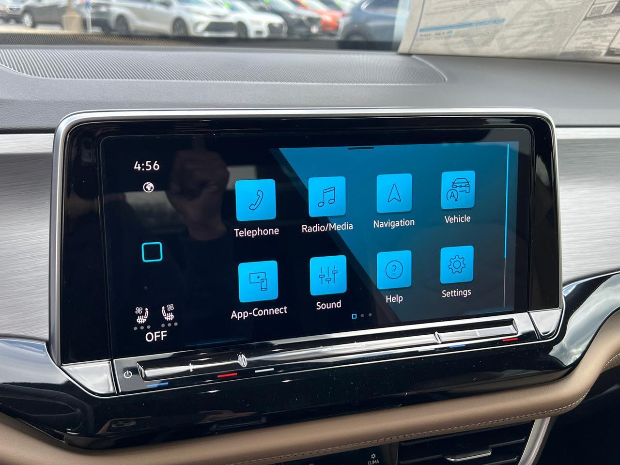 2025 Volkswagen Atlas Cross Sport 2.0T SE w/Technology Hagerstown MD