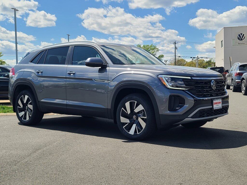 2025 Volkswagen Atlas Cross Sport 2.0T SE w/Technology