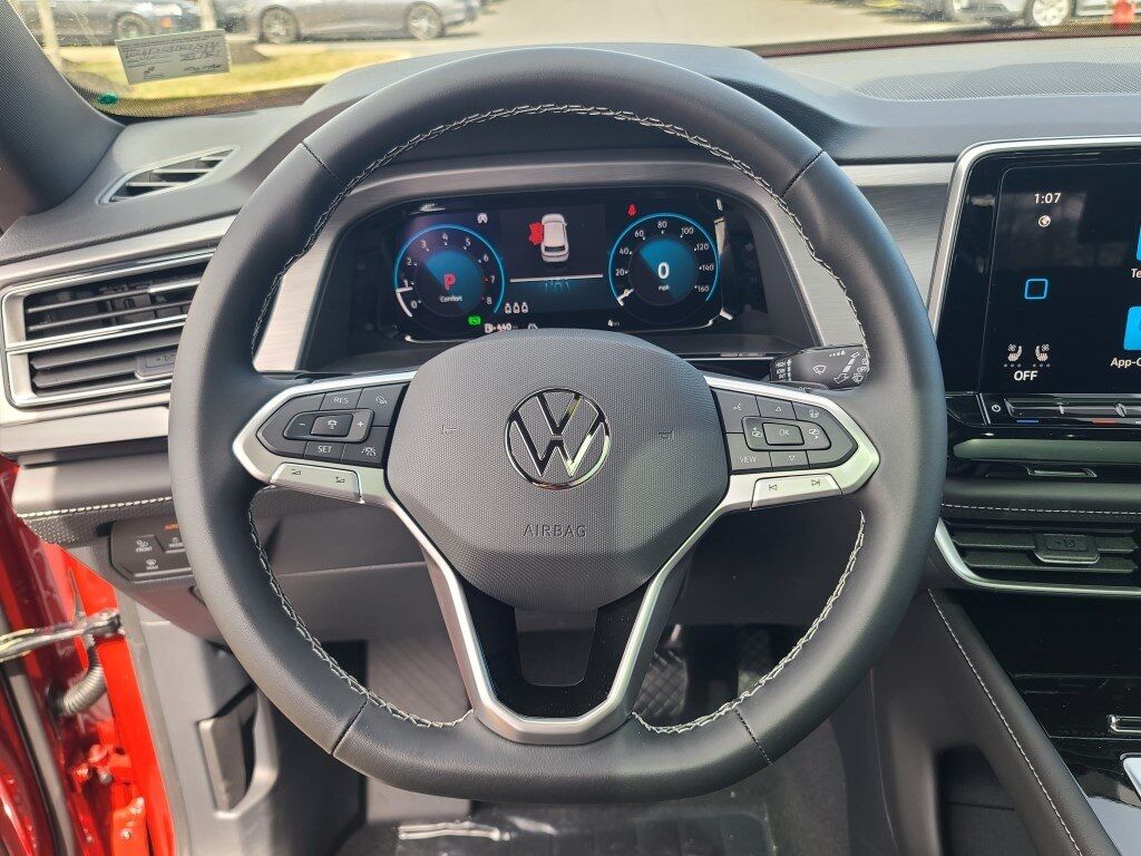 2025 Volkswagen Atlas Cross Sport 2.0T SE w/Technology Springfield VA