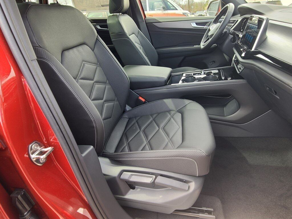 2025 Volkswagen Atlas Cross Sport 2.0T SE w/Technology Springfield VA