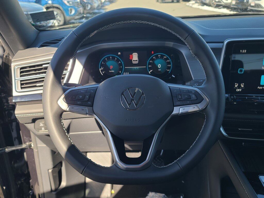 2025 Volkswagen Atlas Cross Sport 2.0T SE w/Technology Springfield VA