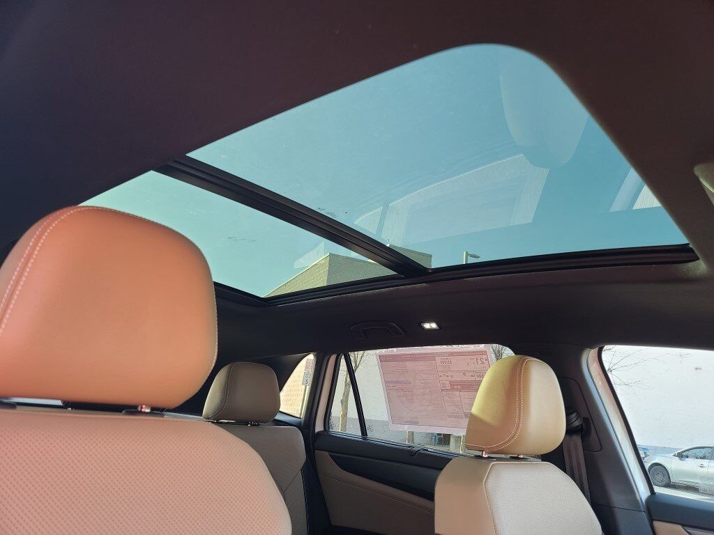 2025 Volkswagen Atlas Cross Sport 2.0T SE w/Technology Springfield VA