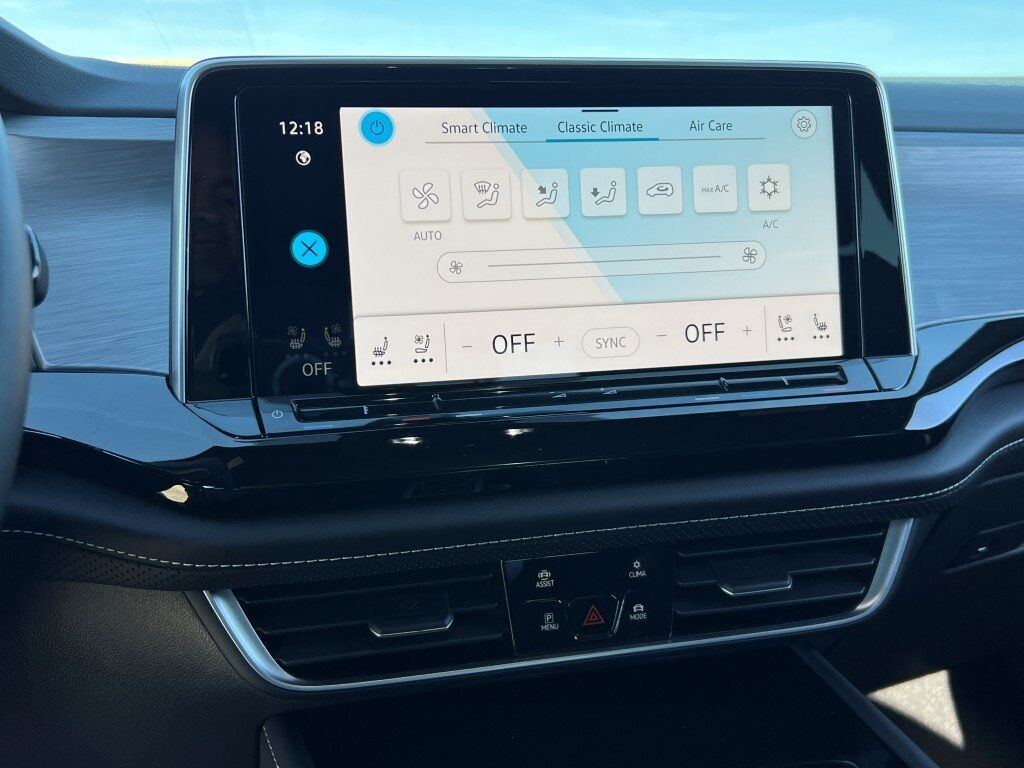 2025 Volkswagen Atlas Cross Sport 2.0T SE w/Technology Springfield VA