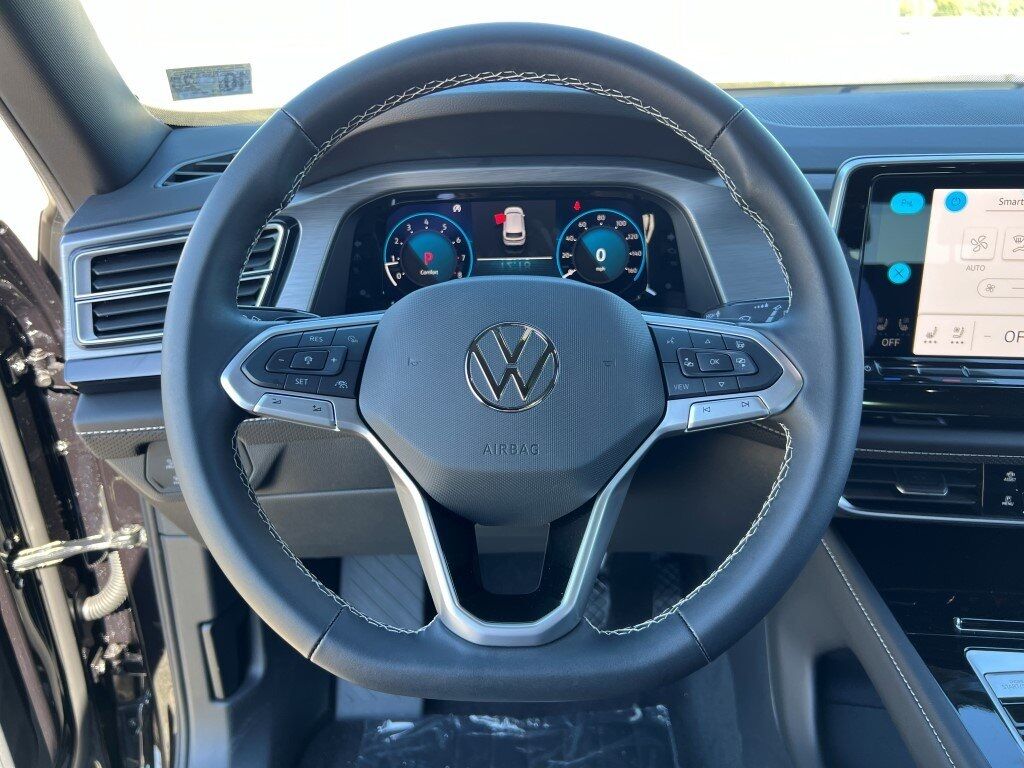 2025 Volkswagen Atlas Cross Sport 2.0T SE w/Technology Springfield VA