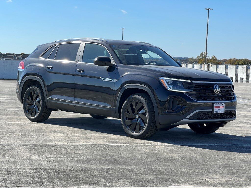 2025 Volkswagen Atlas Cross Sport 2.0T SE w/Technology