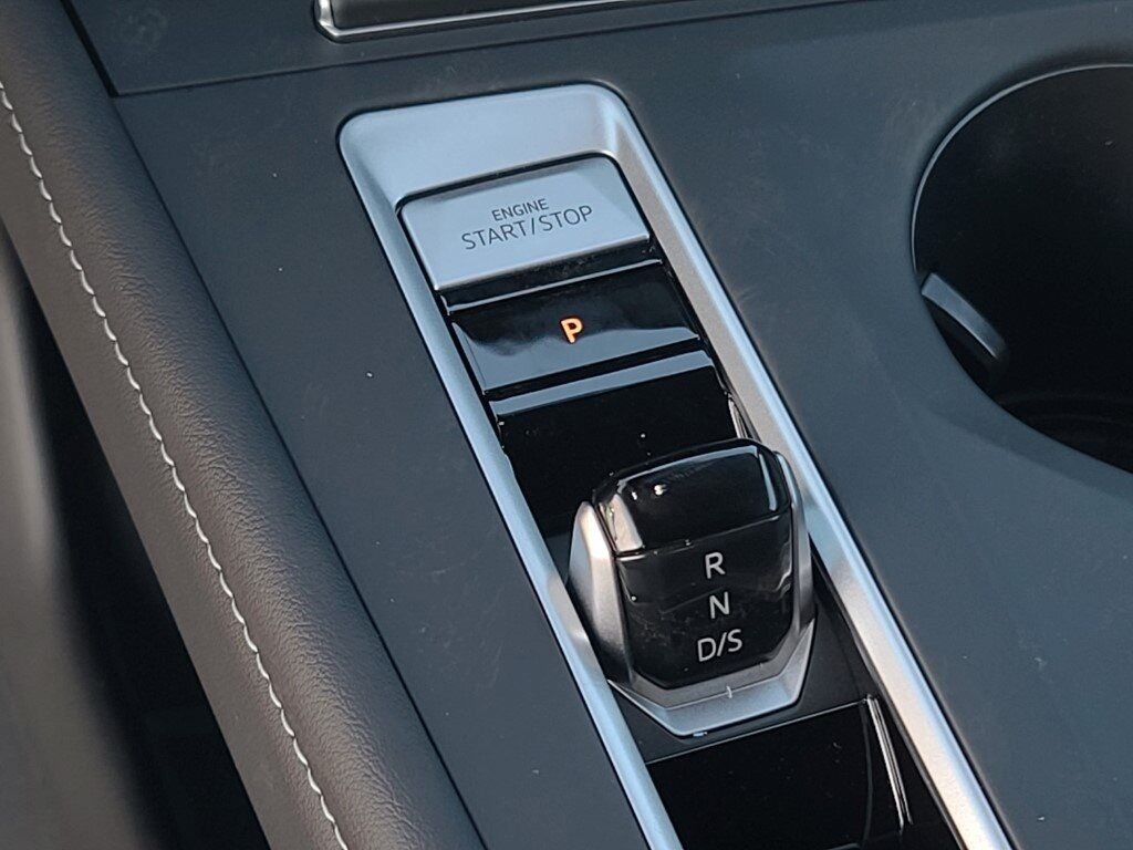 2025 Volkswagen Atlas Cross Sport 2.0T SE Springfield VA