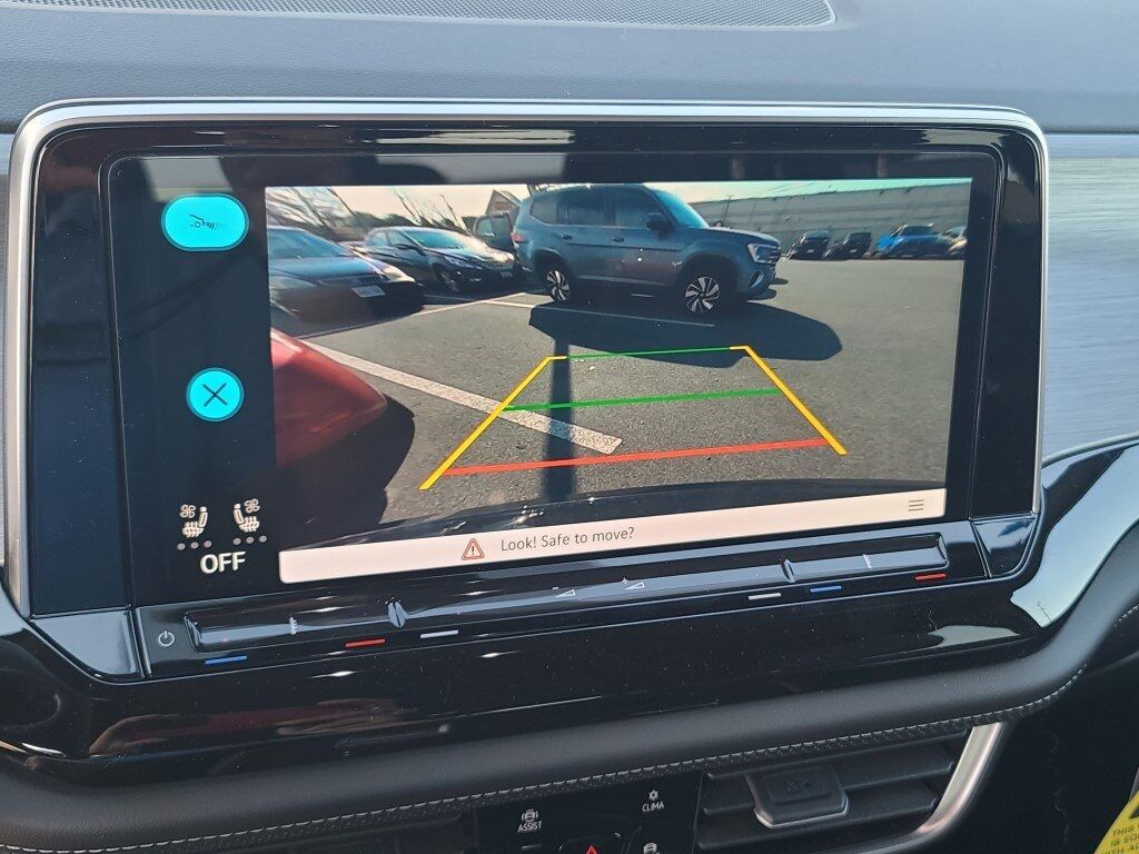 2025 Volkswagen Atlas Cross Sport 2.0T SE Springfield VA