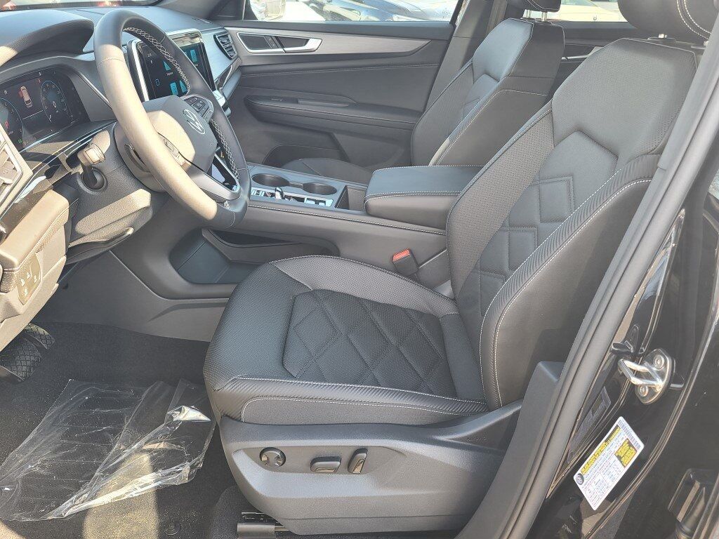 2025 Volkswagen Atlas Cross Sport 2.0T SE Springfield VA