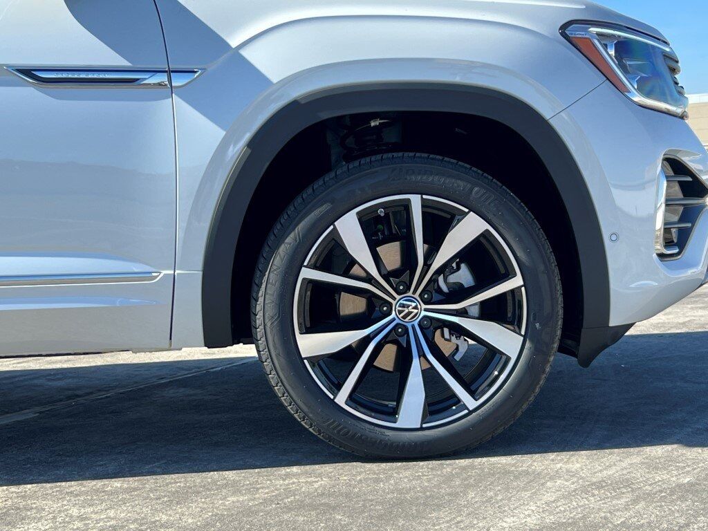 2025 Volkswagen Atlas Cross Sport 2.0T SEL Premium R-Line Springfield VA