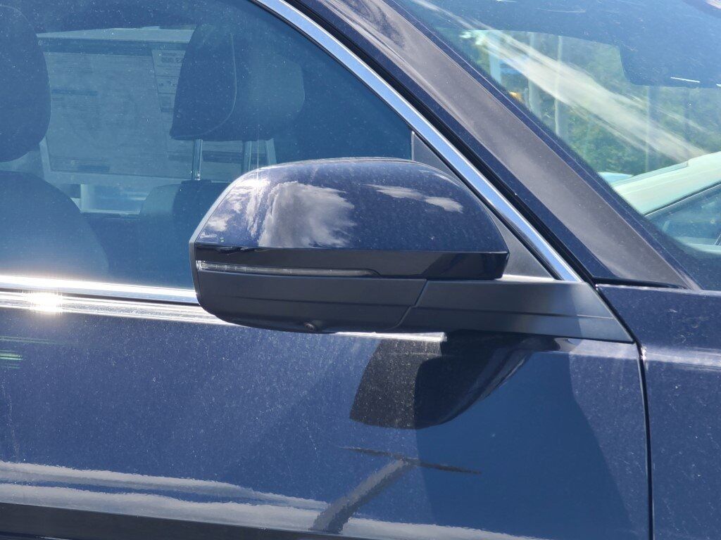 2025 Volkswagen Atlas Cross Sport 2.0T SEL Premium R-Line Springfield VA