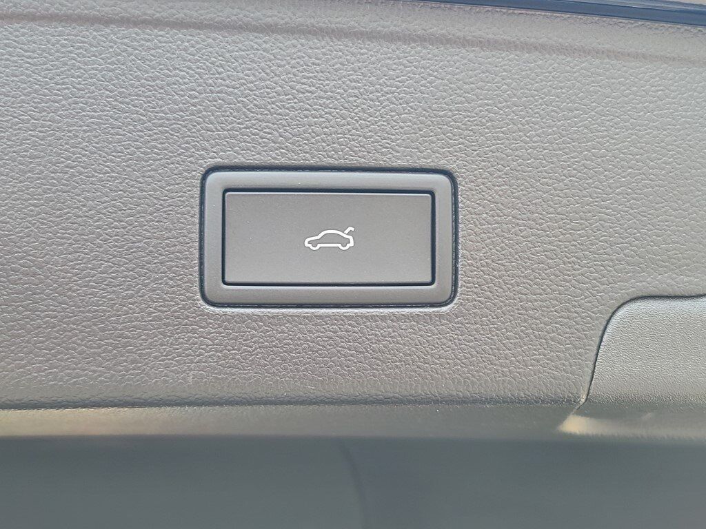 2025 Volkswagen Atlas Cross Sport 2.0T SEL Premium R-Line Springfield VA