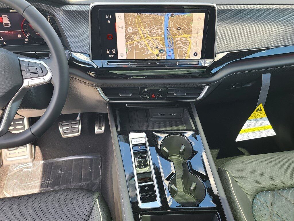 2025 Volkswagen Atlas Cross Sport 2.0T SEL Premium R-Line Springfield VA