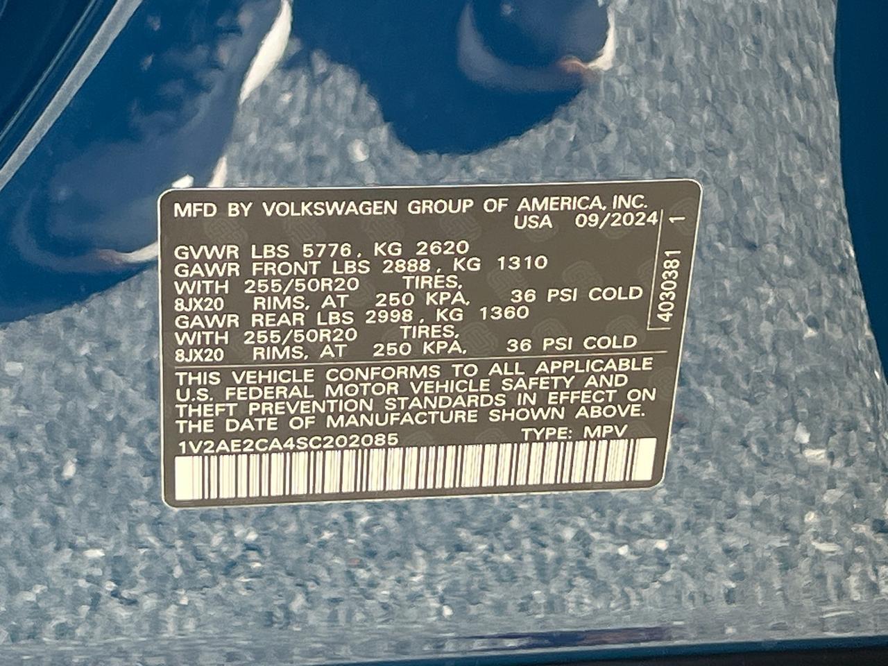 2025 Volkswagen Atlas Cross Sport 2.0T SEL R-Line Hagerstown MD