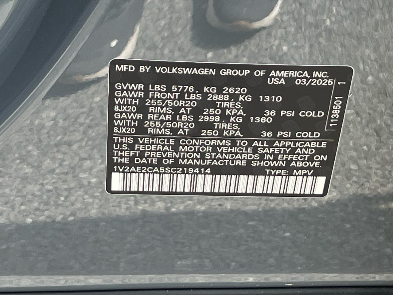 2025 Volkswagen Atlas Cross Sport 2.0T SEL R-Line Hagerstown MD