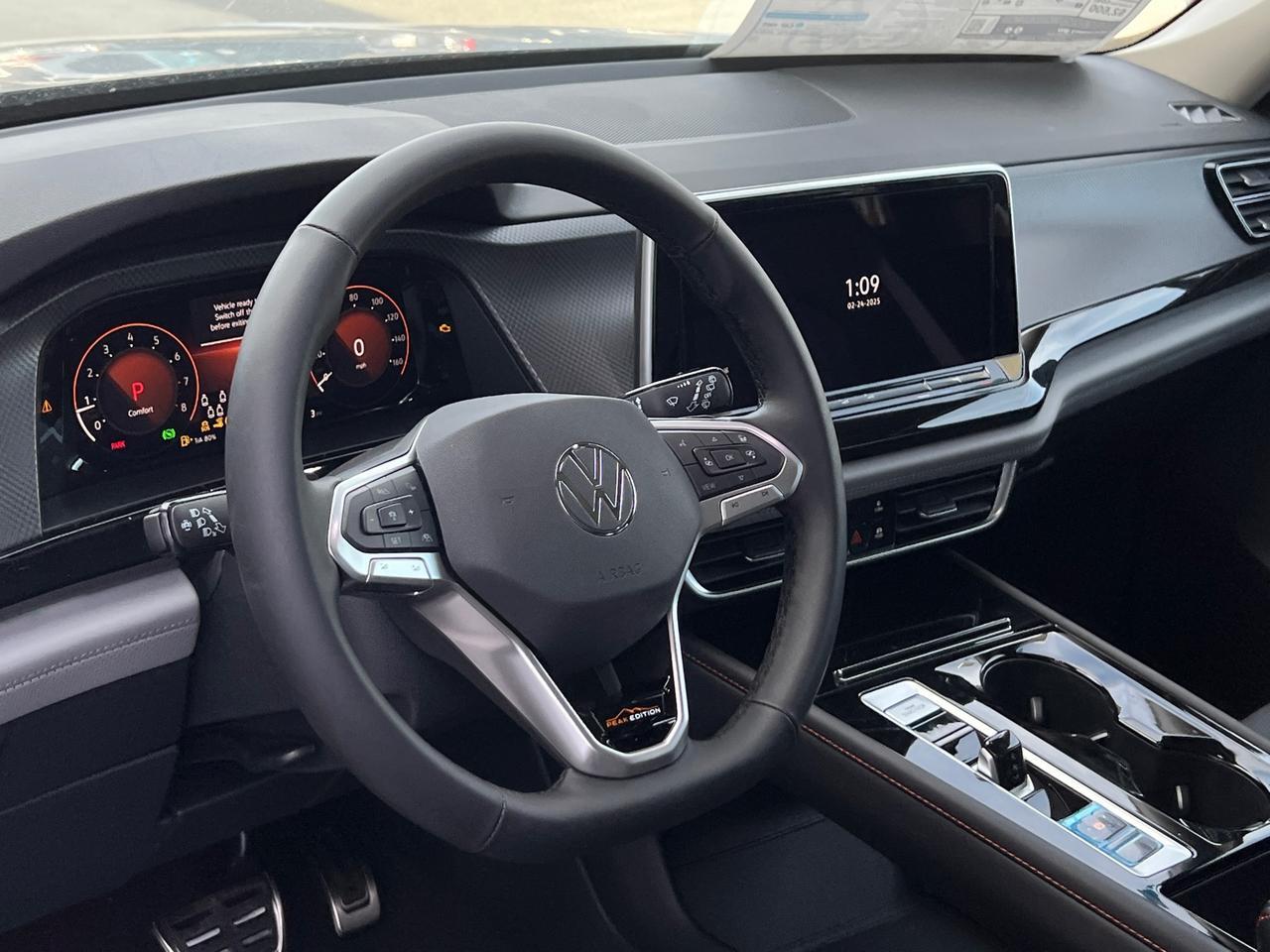 2025 Volkswagen Atlas PEAK EDITION SE W/TECH AWD Hagerstown MD