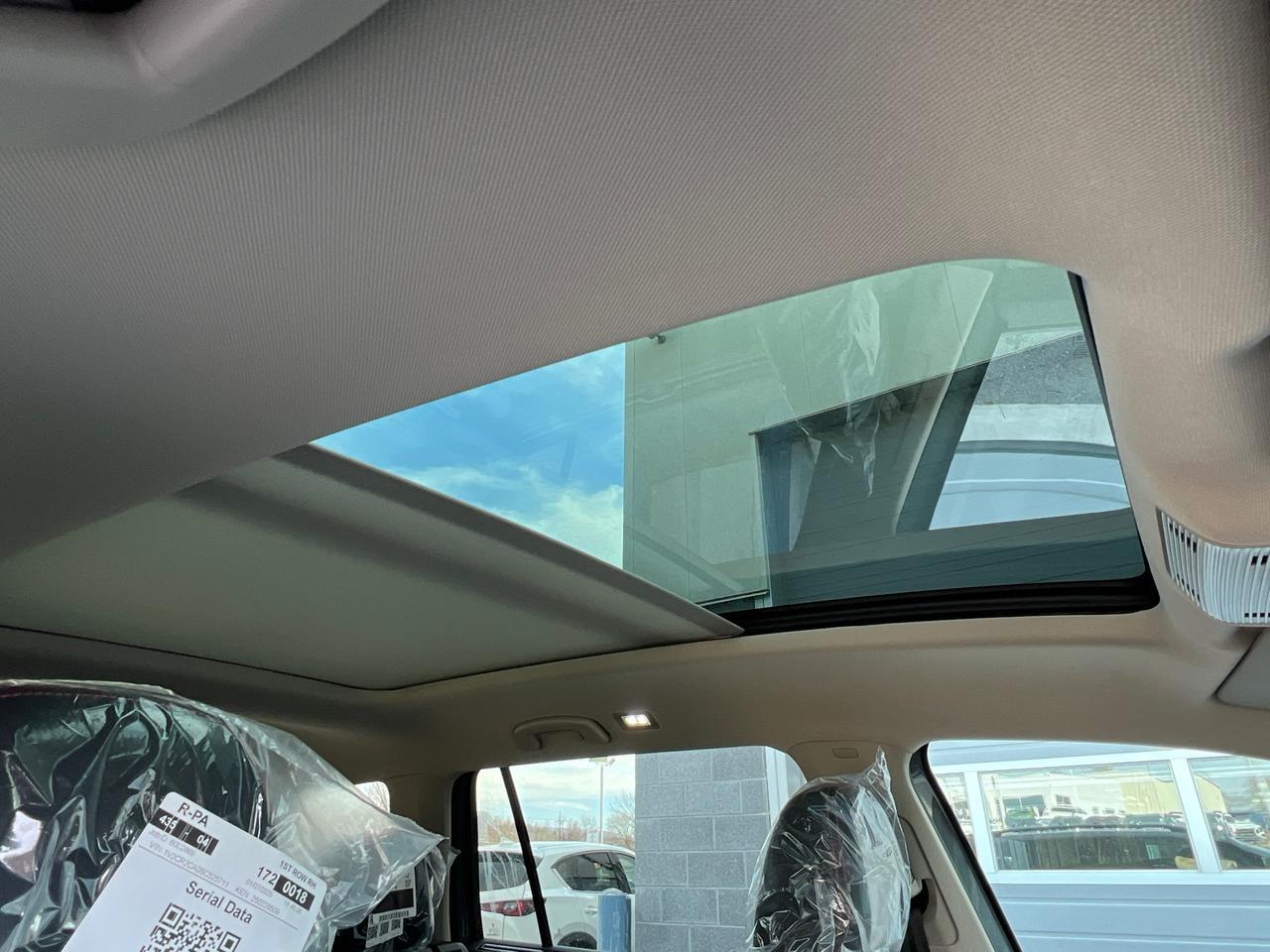 2025 Volkswagen Atlas PEAK EDITION SE W/TECH AWD Hagerstown MD