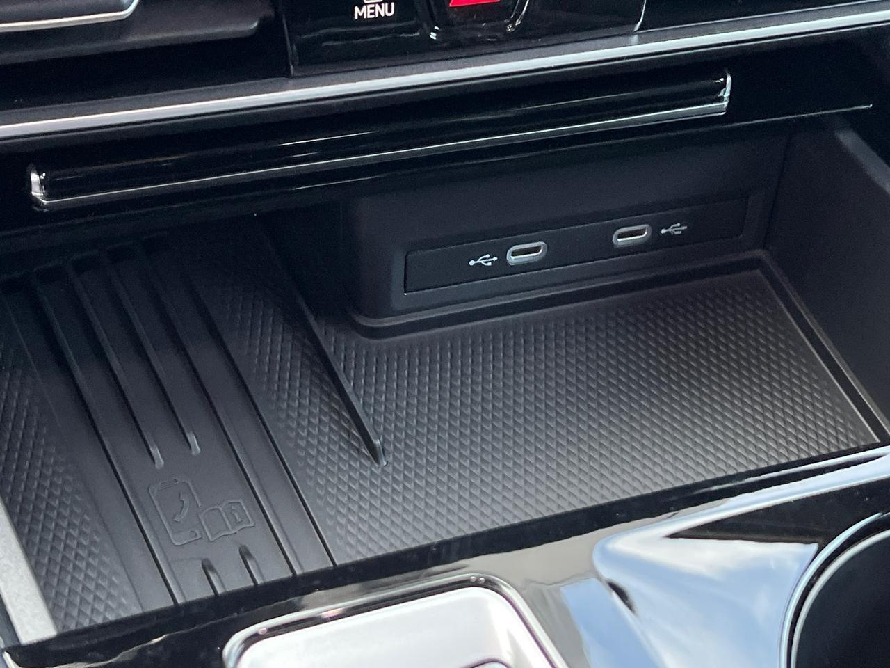 2025 Volkswagen Atlas PEAK EDITION SE W/TECH AWD Hagerstown MD