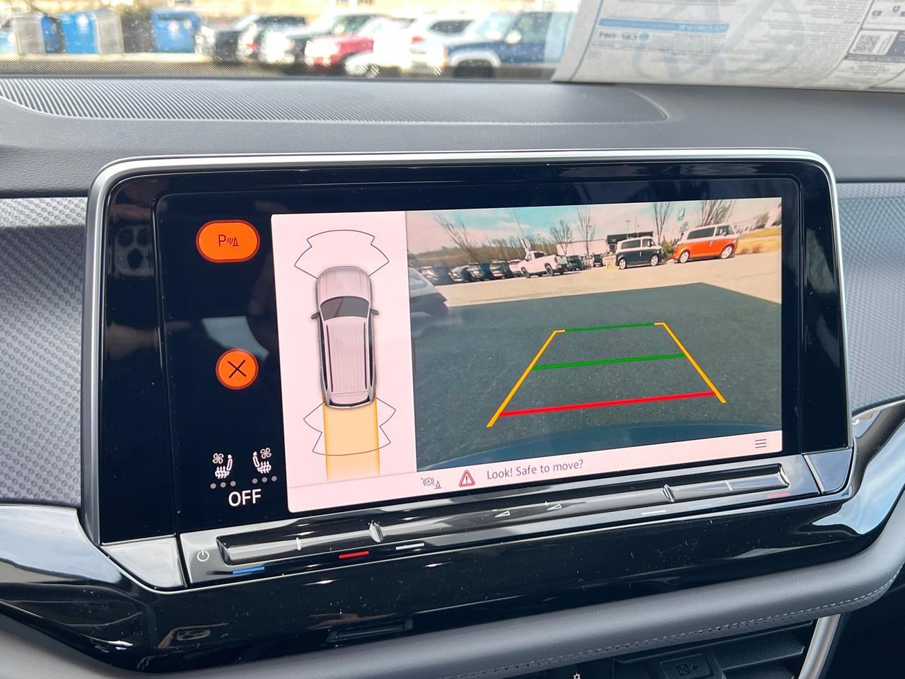 2025 Volkswagen Atlas PEAK EDITION SE W/TECH AWD Hagerstown MD