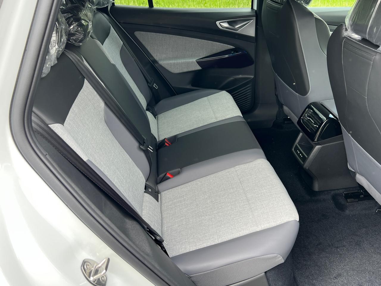 2025 Volkswagen ID.4 Pro Hagerstown MD