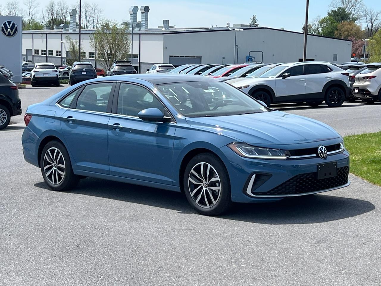 2025 Volkswagen Jetta 1.5T SE