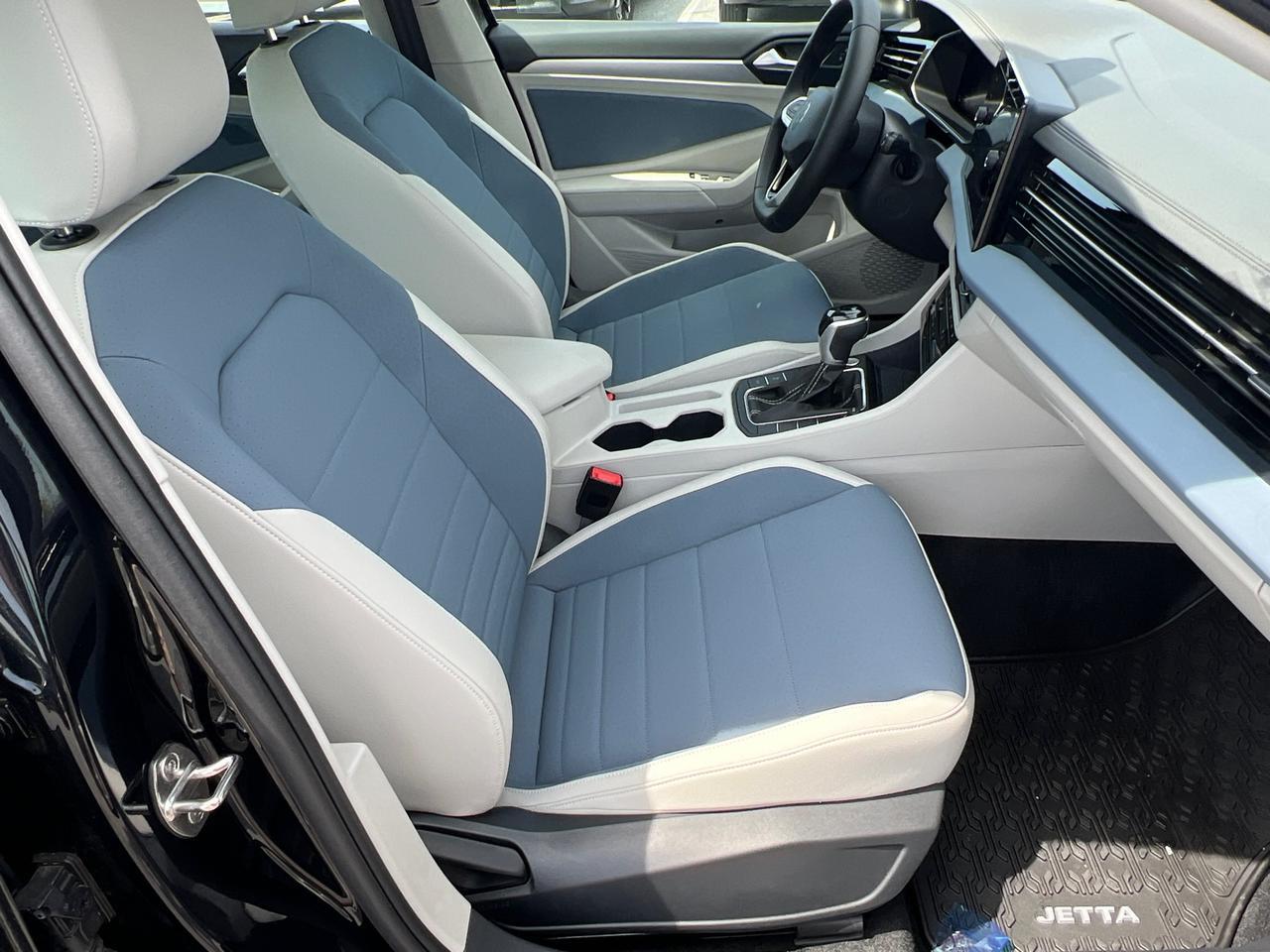 2025 Volkswagen Jetta 1.5T SE Hagerstown MD