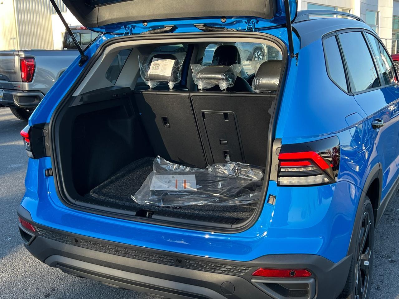 2025 Volkswagen Taos 1.5T SE Hagerstown MD