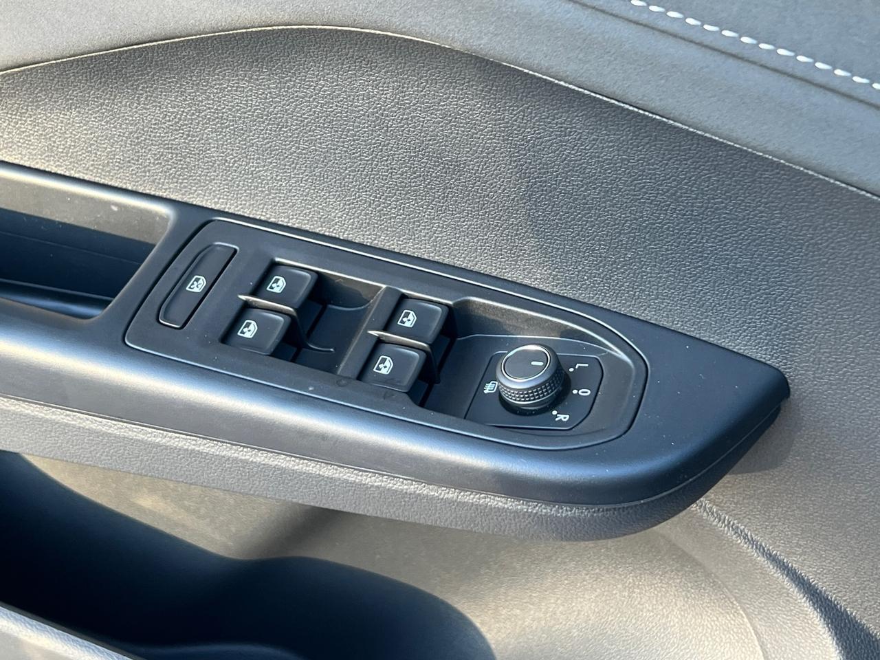 2025 Volkswagen Taos 1.5T SE Hagerstown MD