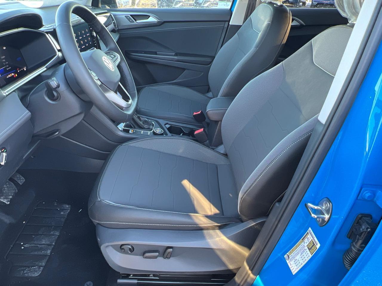 2025 Volkswagen Taos 1.5T SE Hagerstown MD