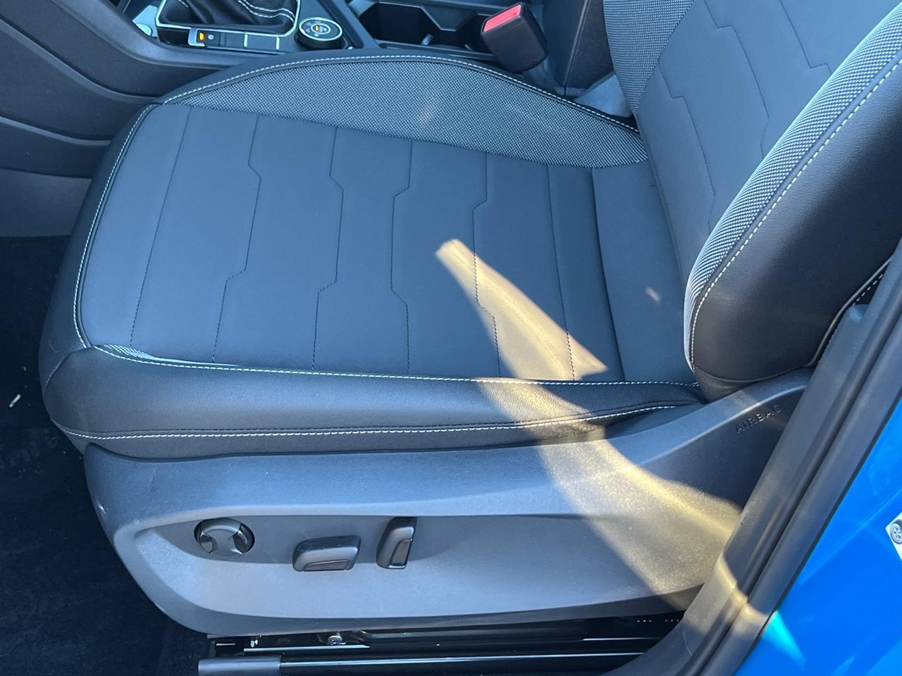 2025 Volkswagen Taos 1.5T SE Hagerstown MD