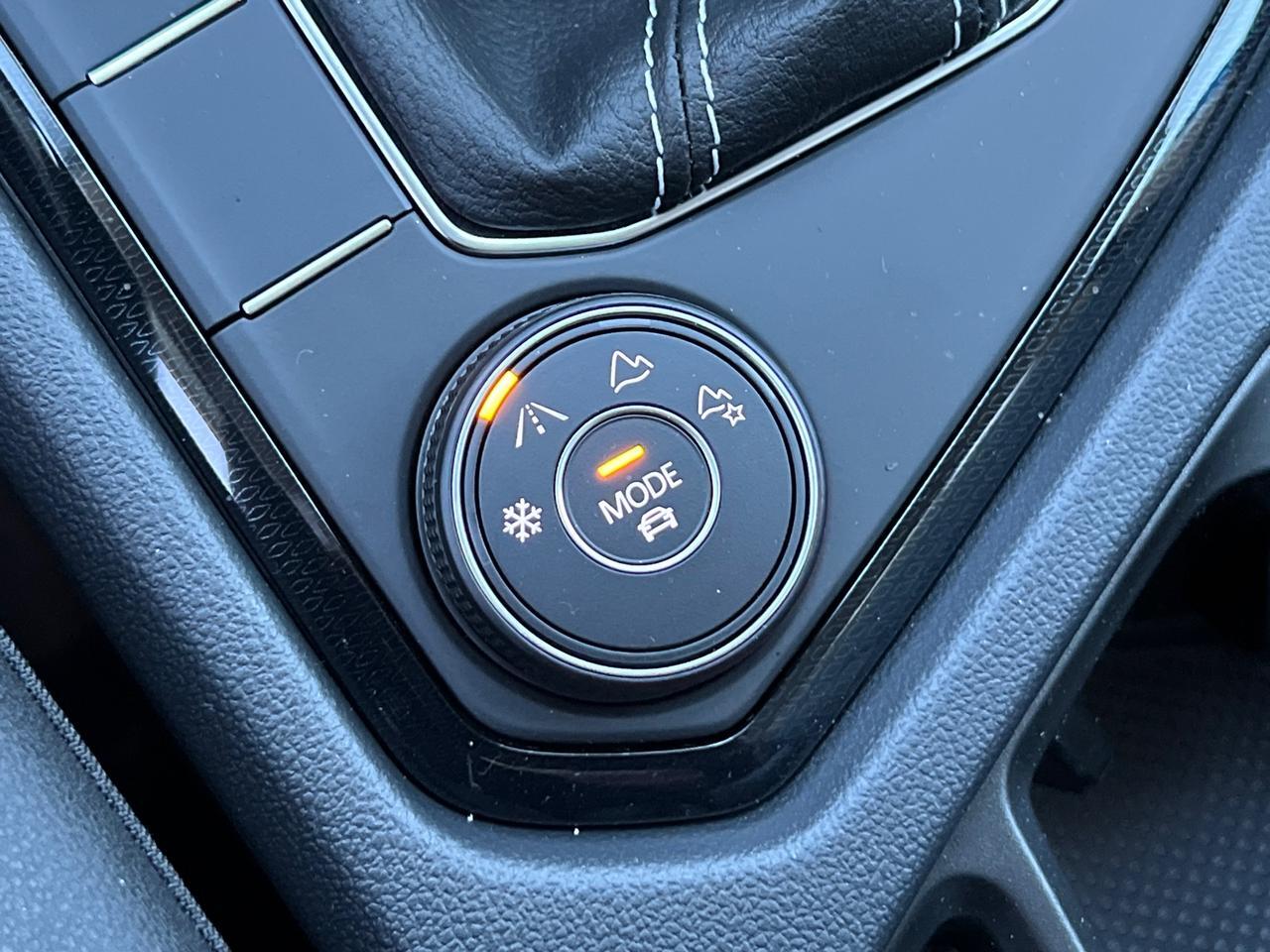 2025 Volkswagen Taos 1.5T SE Hagerstown MD