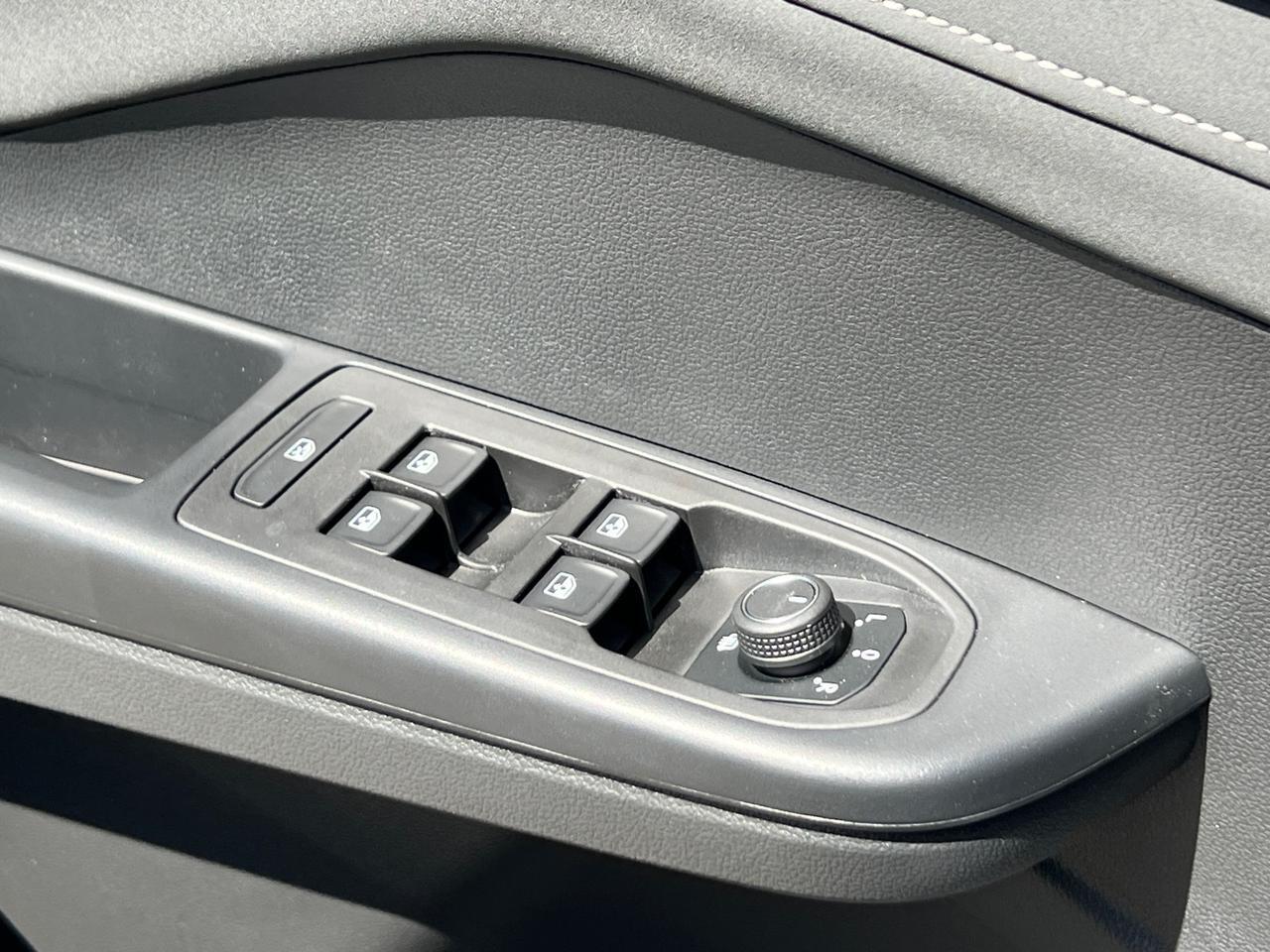 2025 Volkswagen Taos 1.5T SE Hagerstown MD