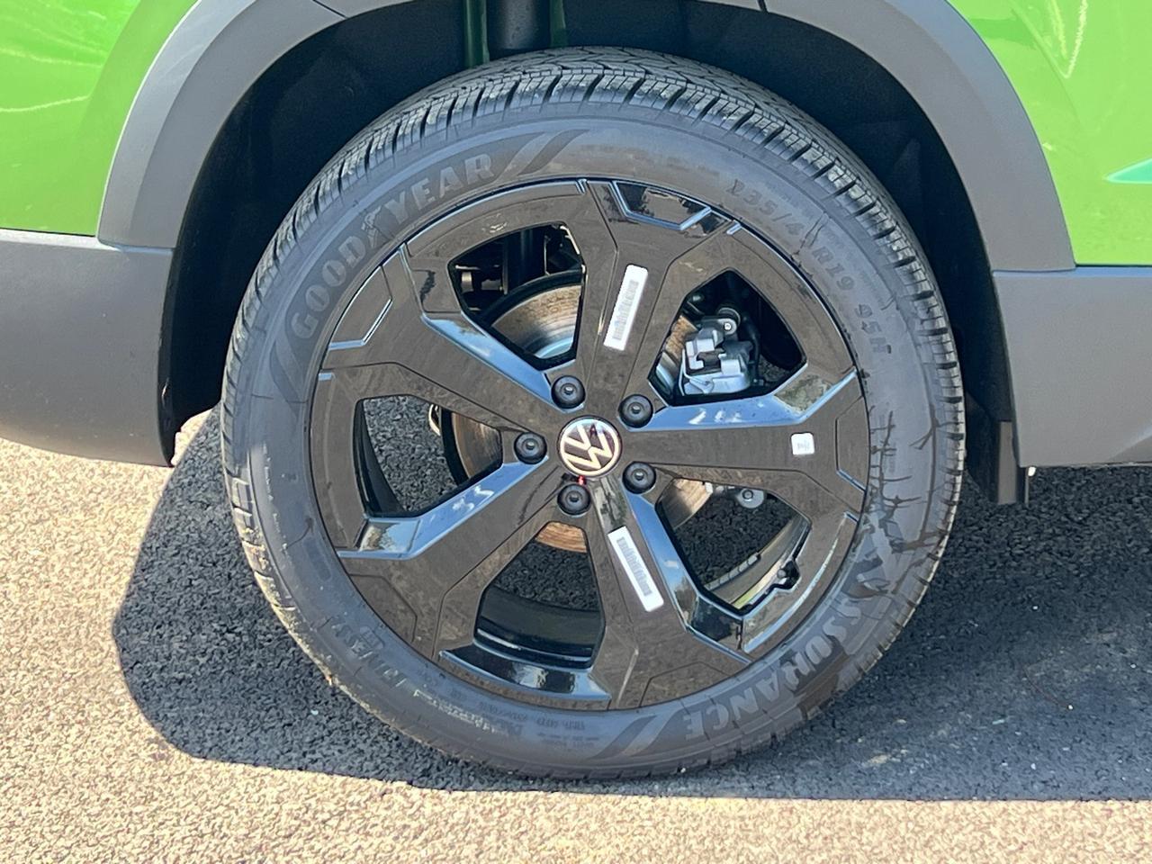 2025 Volkswagen Taos 1.5T SE Hagerstown MD