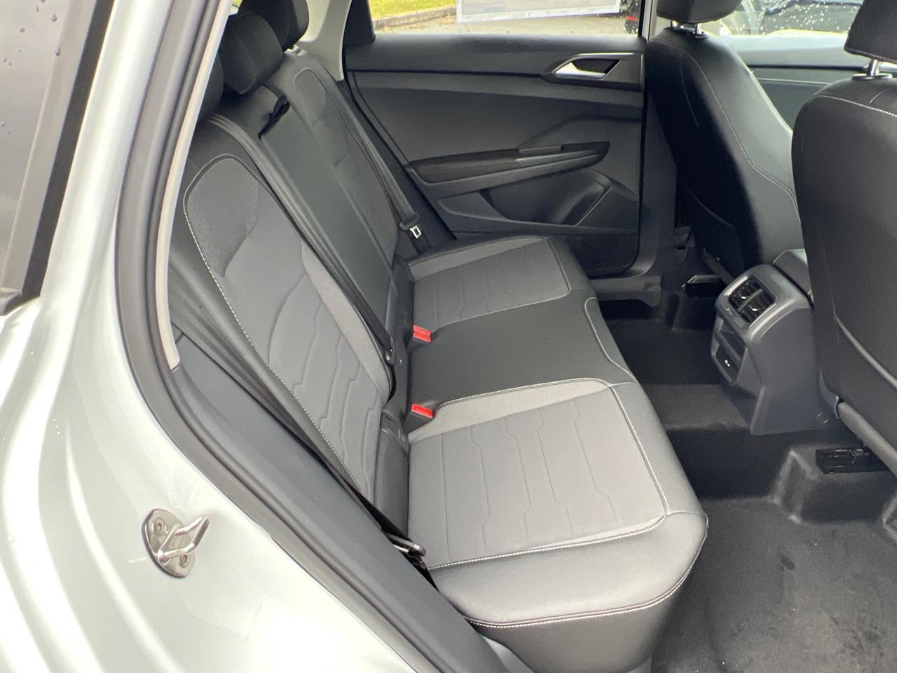 2025 Volkswagen Taos 1.5T SE Hagerstown MD