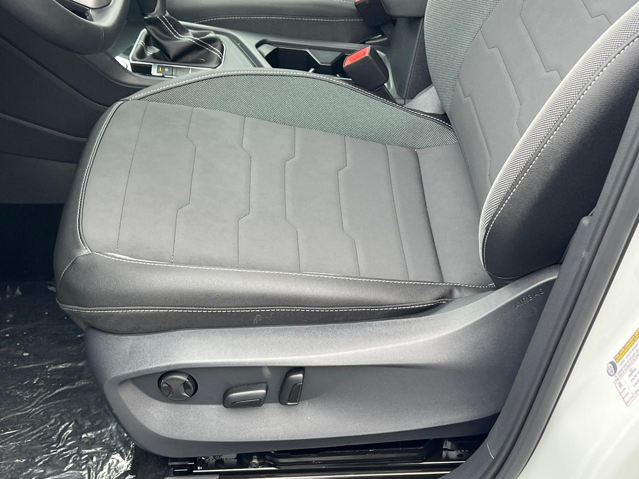 2025 Volkswagen Taos 1.5T SE Hagerstown MD